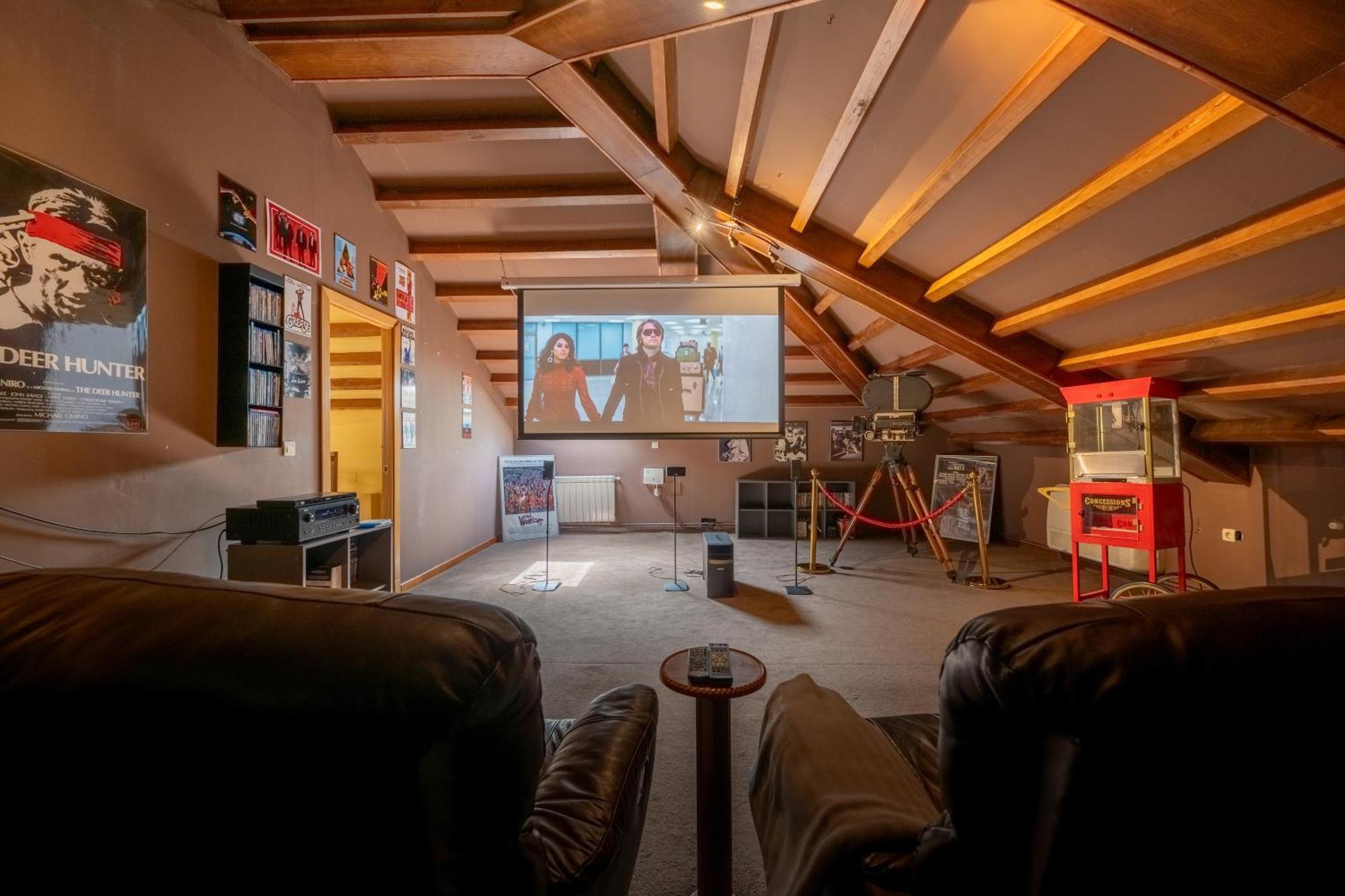 Villa En Asturias Con Cine, Piscina, Bbq, Juegos, 14 Pax Cobre Exterior foto